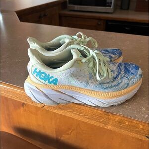 HOKA Clifton 7 - TOGETHER tie dye